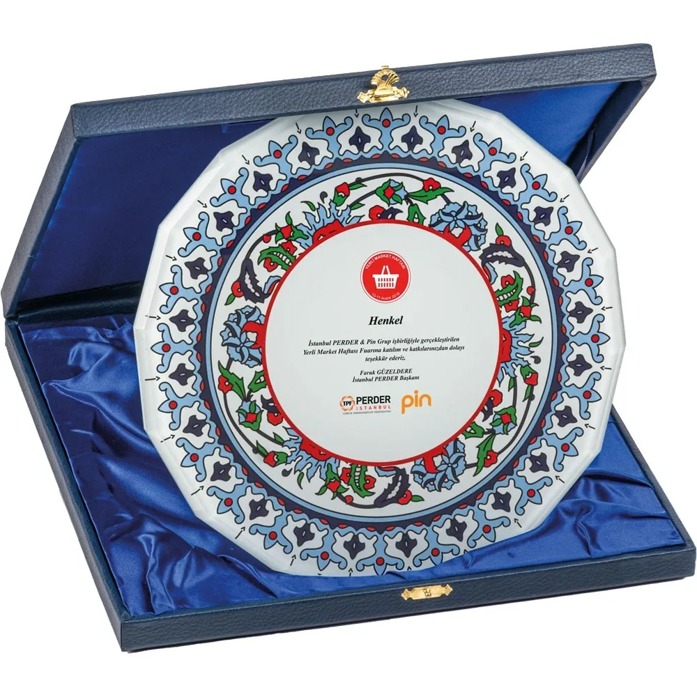 İçi Elyaf Kutulu Kristal Plaket